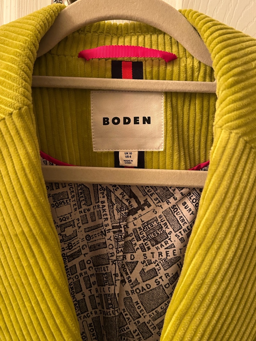 Boden Relaxed Cord Blazer
Kiwi - Picture 5 of 12